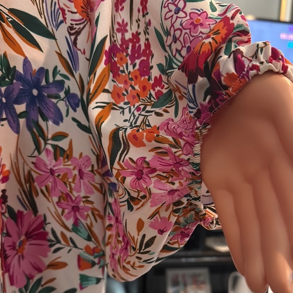 Vibrant Pink and Orange Bell Sleeve Swim Coverup - Picture 3 of 10